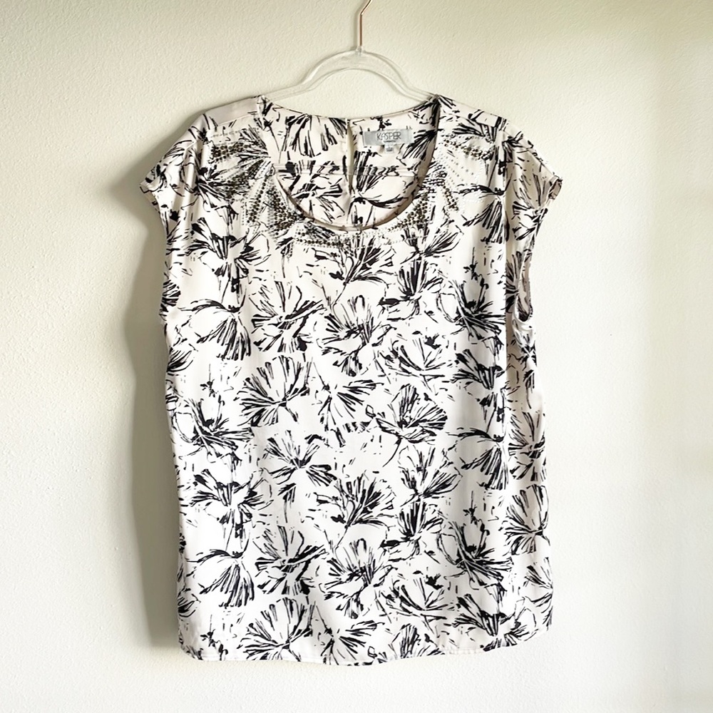 KASPER black and white short sleeved elegant blouse with rhinestones detailing
